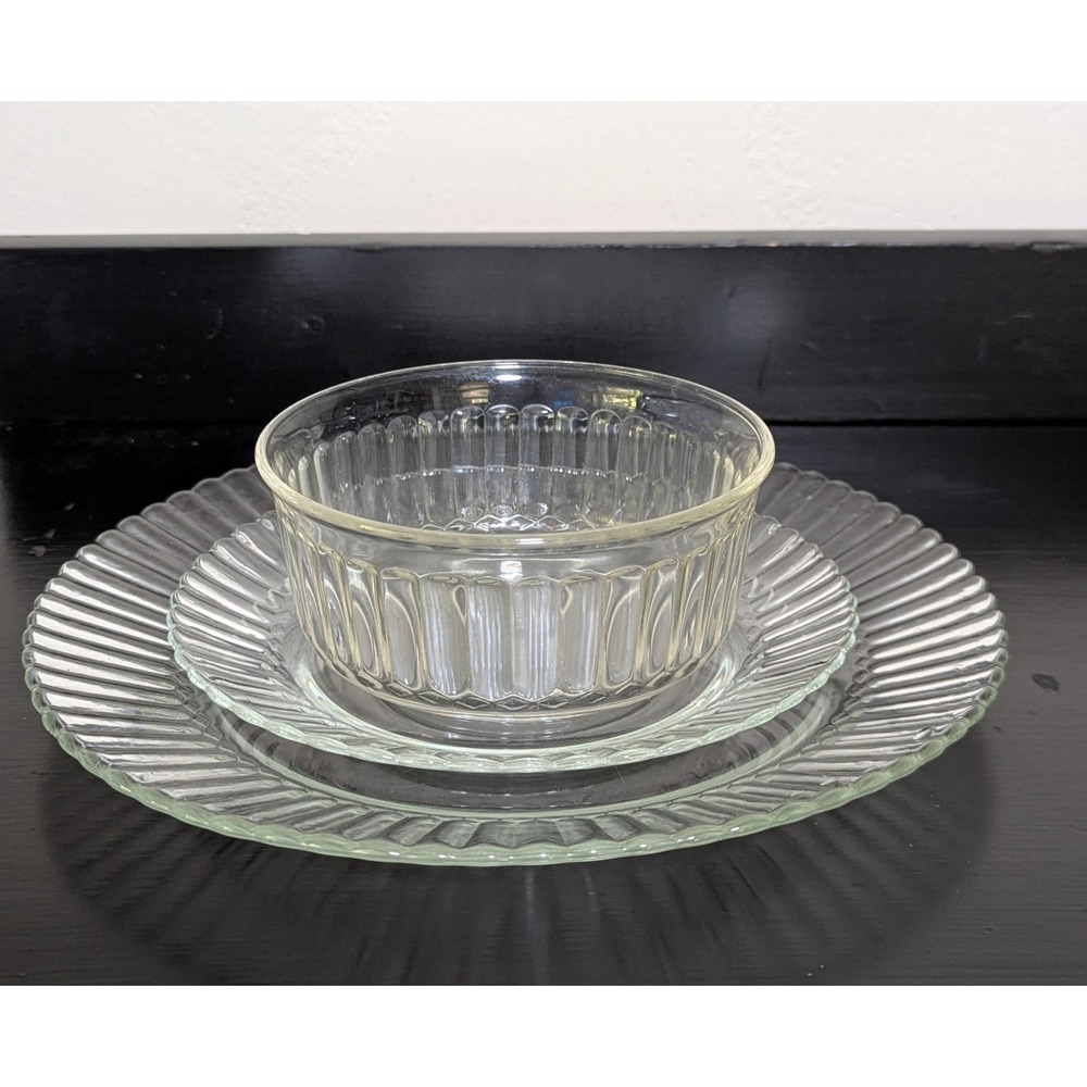 Vintage MCM Fortecrisa Mexico Ribbed Clear Glass Eight Piece Table Setting - Picture 3 of 8